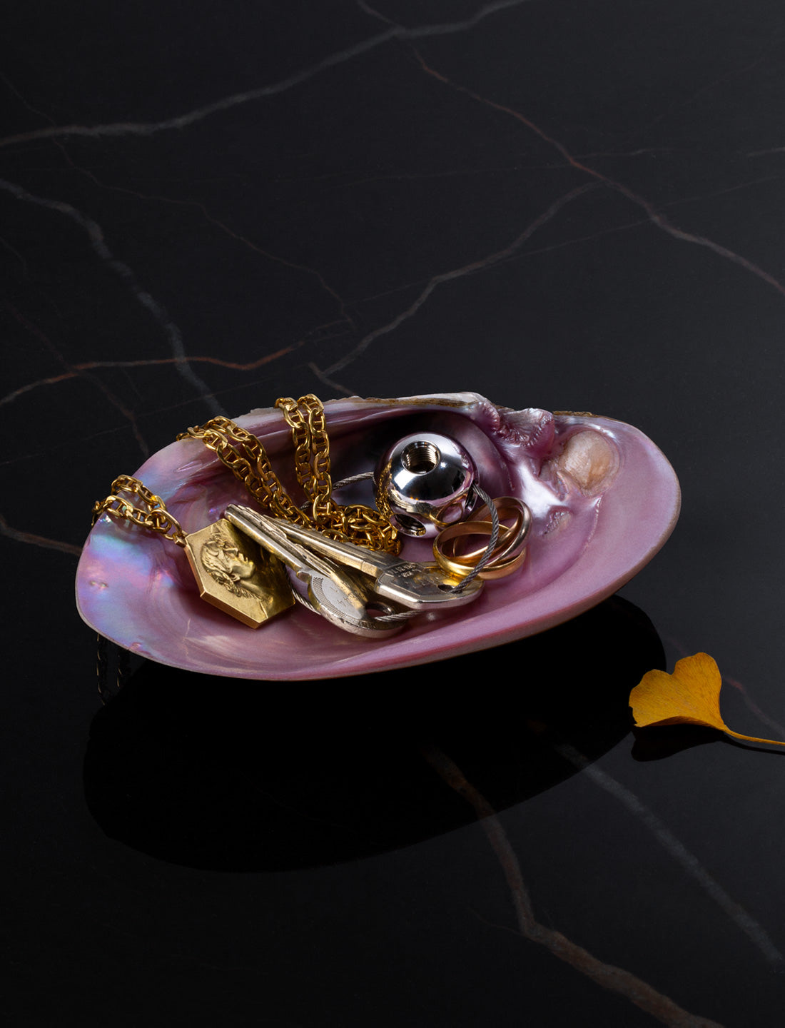 Nacrescent Shell Tray